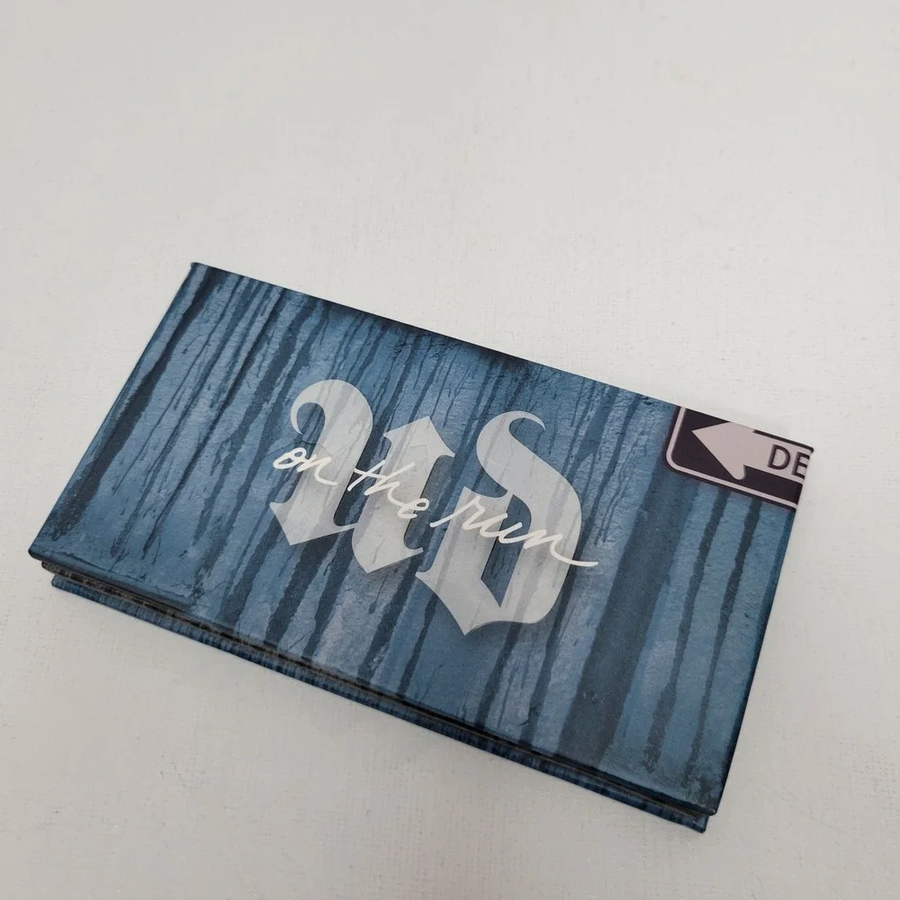 NEW No Box Urban Decay On the Run DETOUR Eyeshadow Palette 8 Shades‎ Mirror